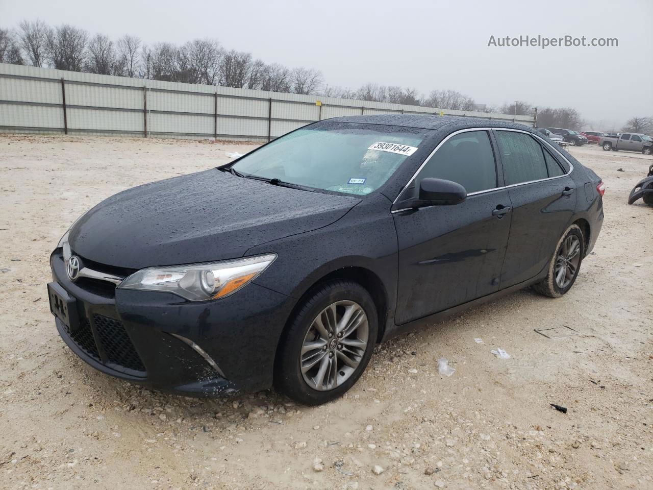 2016 Toyota Camry Le Черный vin: 4T1BF1FK6GU258348