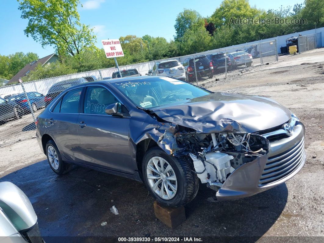 2016 Toyota Camry Le Серый vin: 4T1BF1FK6GU531448