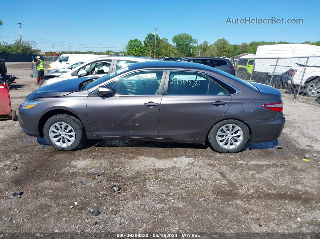 2016 Toyota Camry Le Серый vin: 4T1BF1FK6GU531448