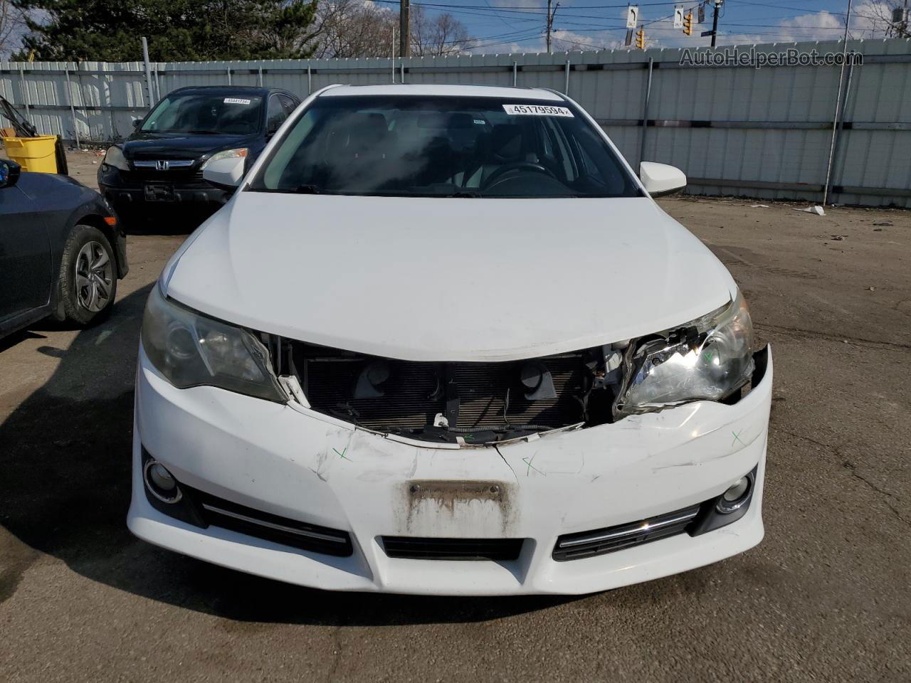 2012 Toyota Camry Base Белый vin: 4T1BF1FK7CU576148