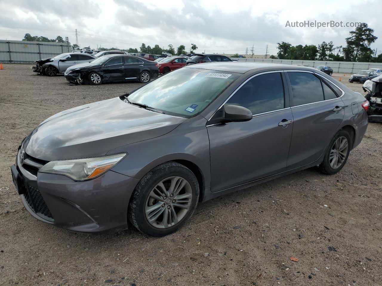 2016 Toyota Camry Le Gray vin: 4T1BF1FK7GU200796