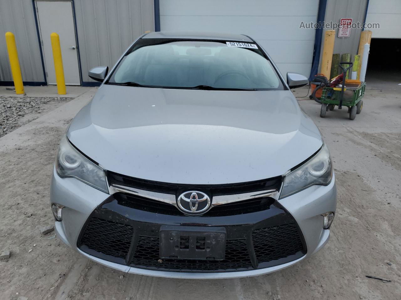 2016 Toyota Camry Le Silver vin: 4T1BF1FK7GU502556