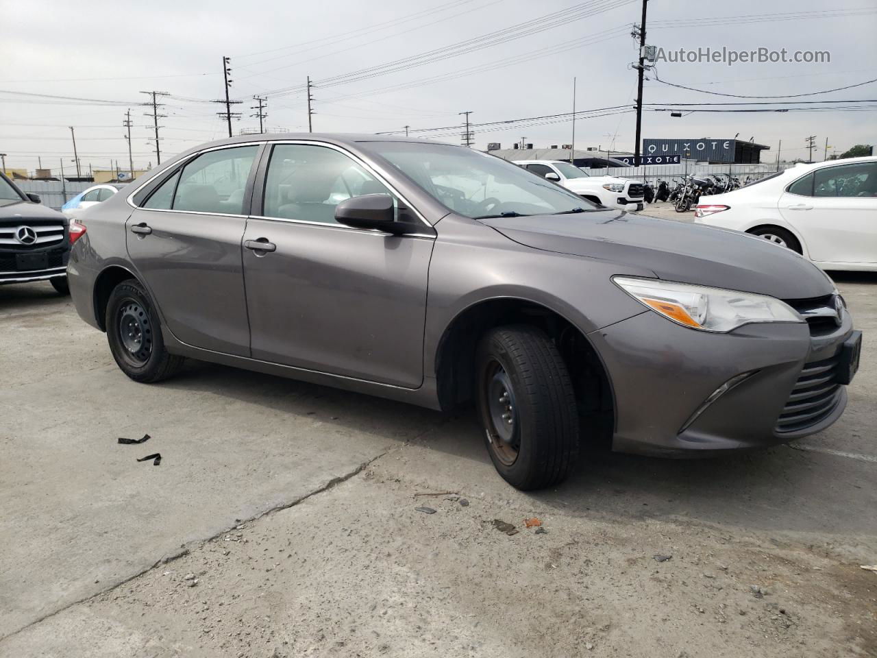 2017 Toyota Camry Le Серый vin: 4T1BF1FK7HU397406