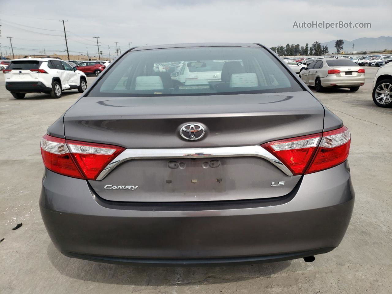 2017 Toyota Camry Le Gray vin: 4T1BF1FK7HU397406