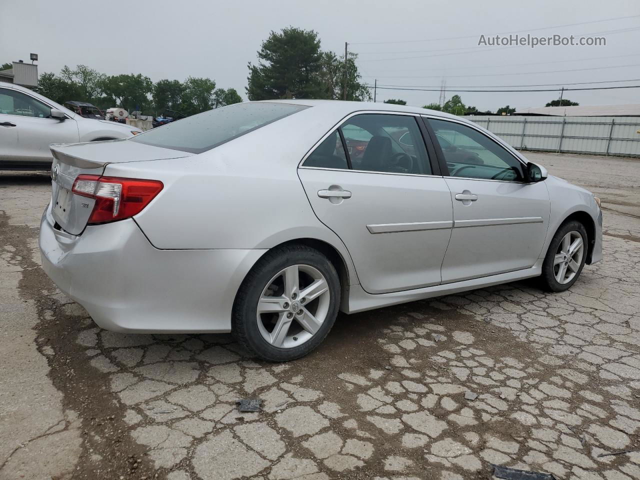 2014 Toyota Camry L Silver vin: 4T1BF1FK8EU453204