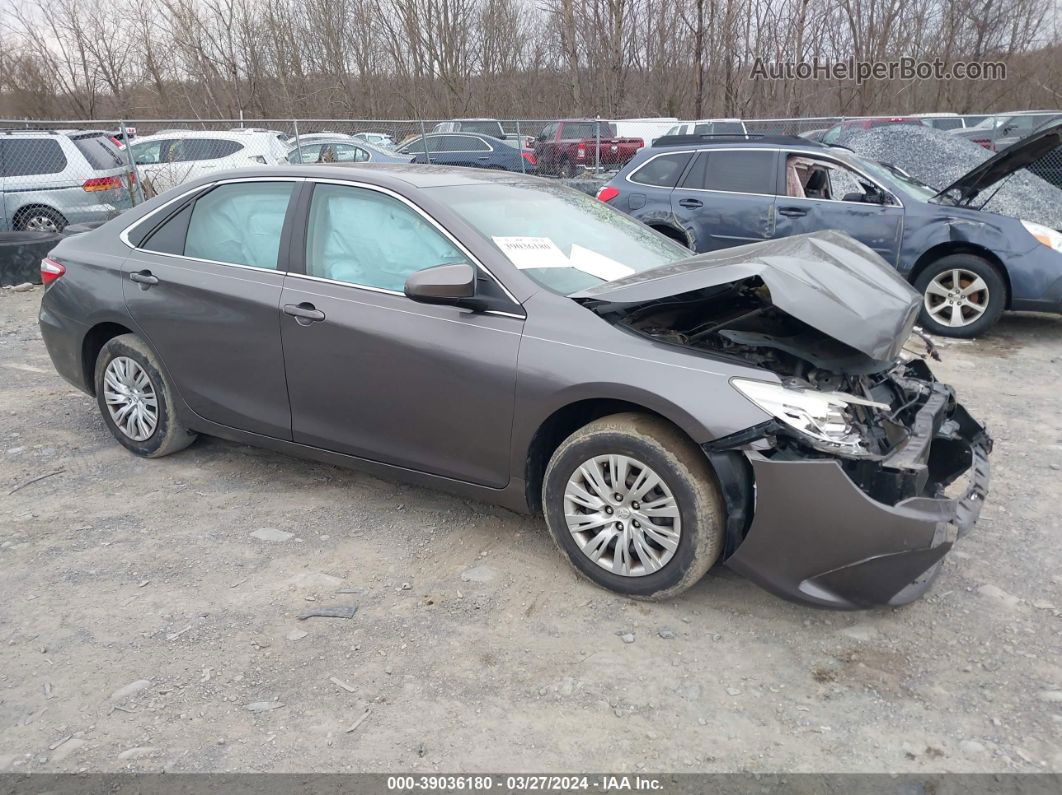 2016 Toyota Camry Le Серый vin: 4T1BF1FK8GU193020