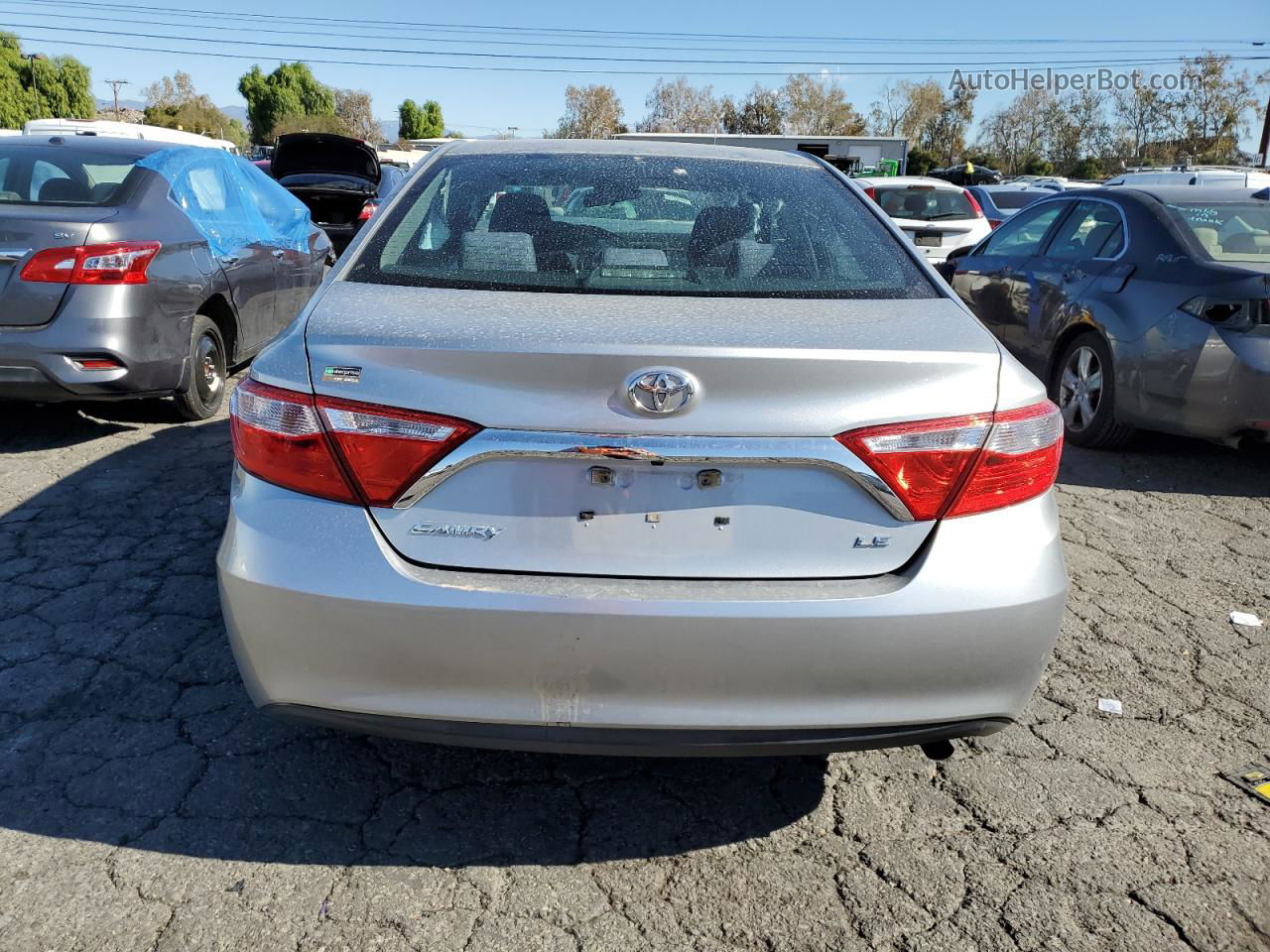 2016 Toyota Camry Le Silver vin: 4T1BF1FK8GU249988