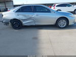 2016 Toyota Camry Le Серебряный vin: 4T1BF1FK8GU263924