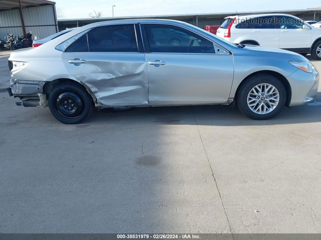 2016 Toyota Camry Le Silver vin: 4T1BF1FK8GU263924