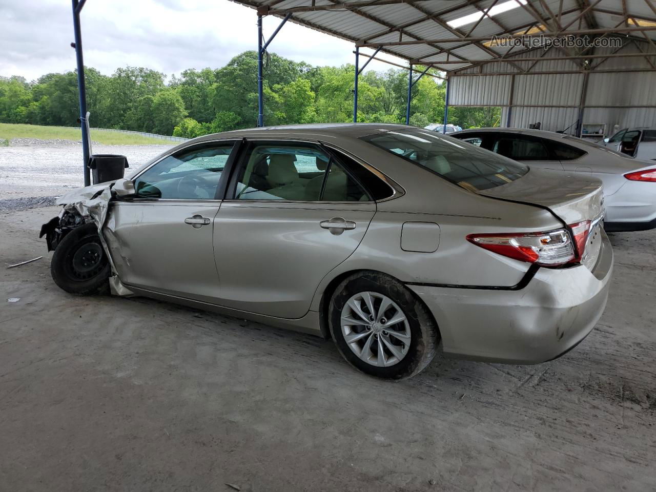 2016 Toyota Camry Le Beige vin: 4T1BF1FK8GU528583