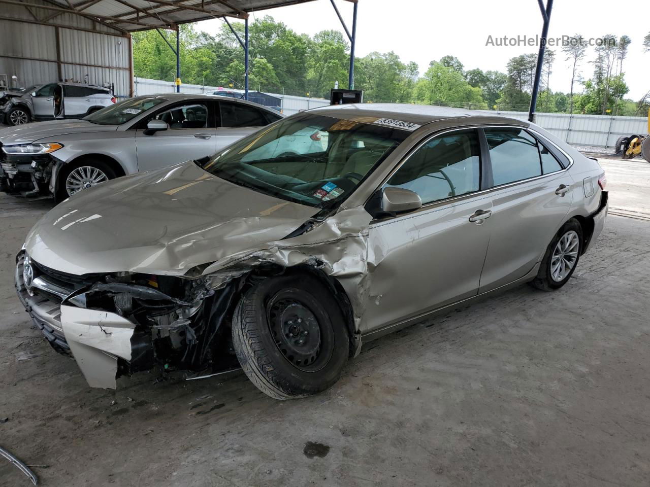 2016 Toyota Camry Le Beige vin: 4T1BF1FK8GU528583