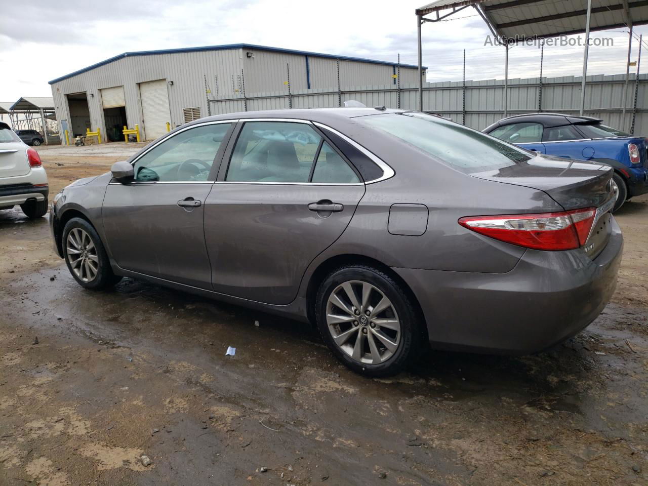 2016 Toyota Camry Le Gray vin: 4T1BF1FK8GU572762