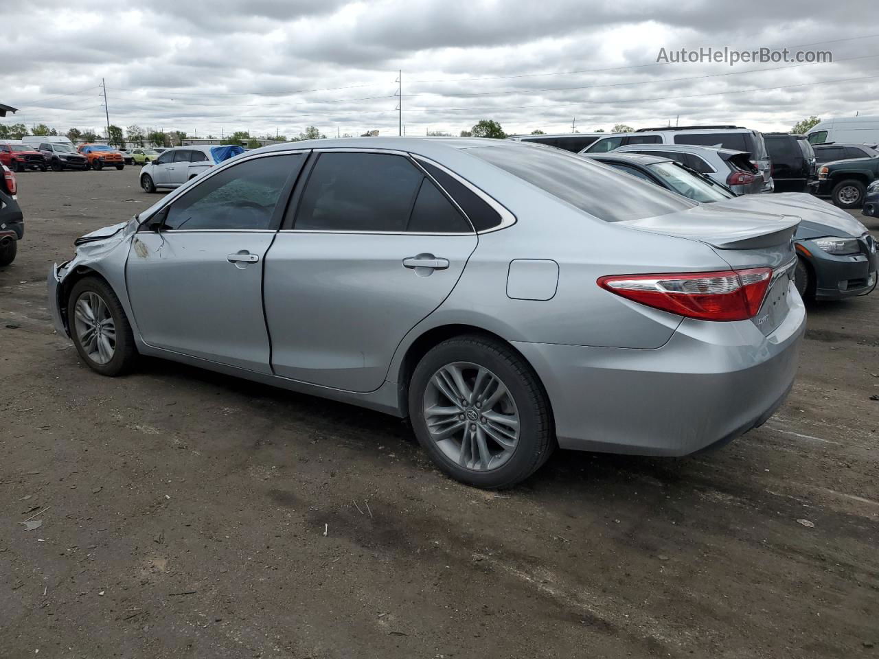 2017 Toyota Camry Le Silver vin: 4T1BF1FK8HU337005