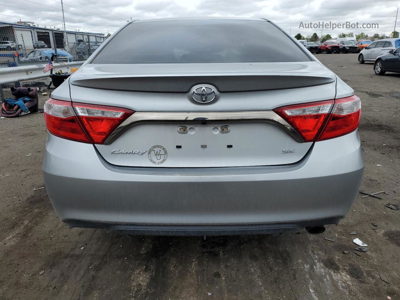 2017 Toyota Camry Le Silver vin: 4T1BF1FK8HU337005