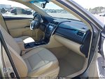 2017 Toyota Camry Xle Золотой vin: 4T1BF1FK8HU748016