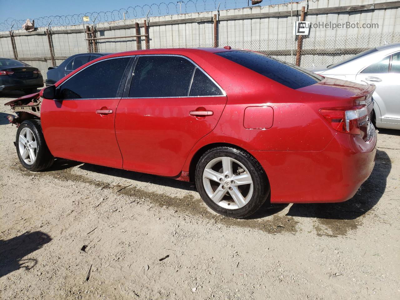 2012 Toyota Camry Base Red vin: 4T1BF1FK9CU527212