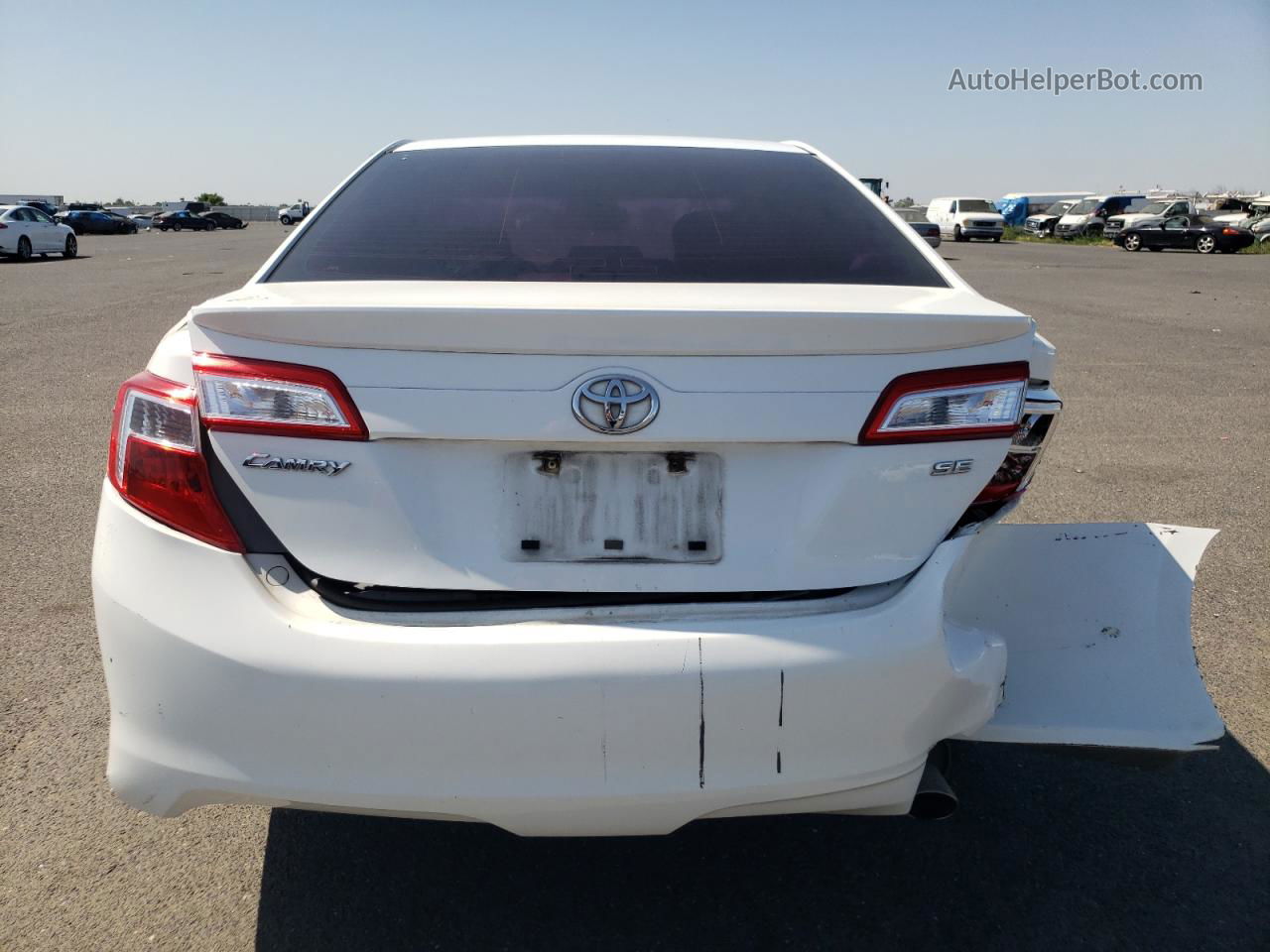 2012 Toyota Camry Base Белый vin: 4T1BF1FK9CU556662