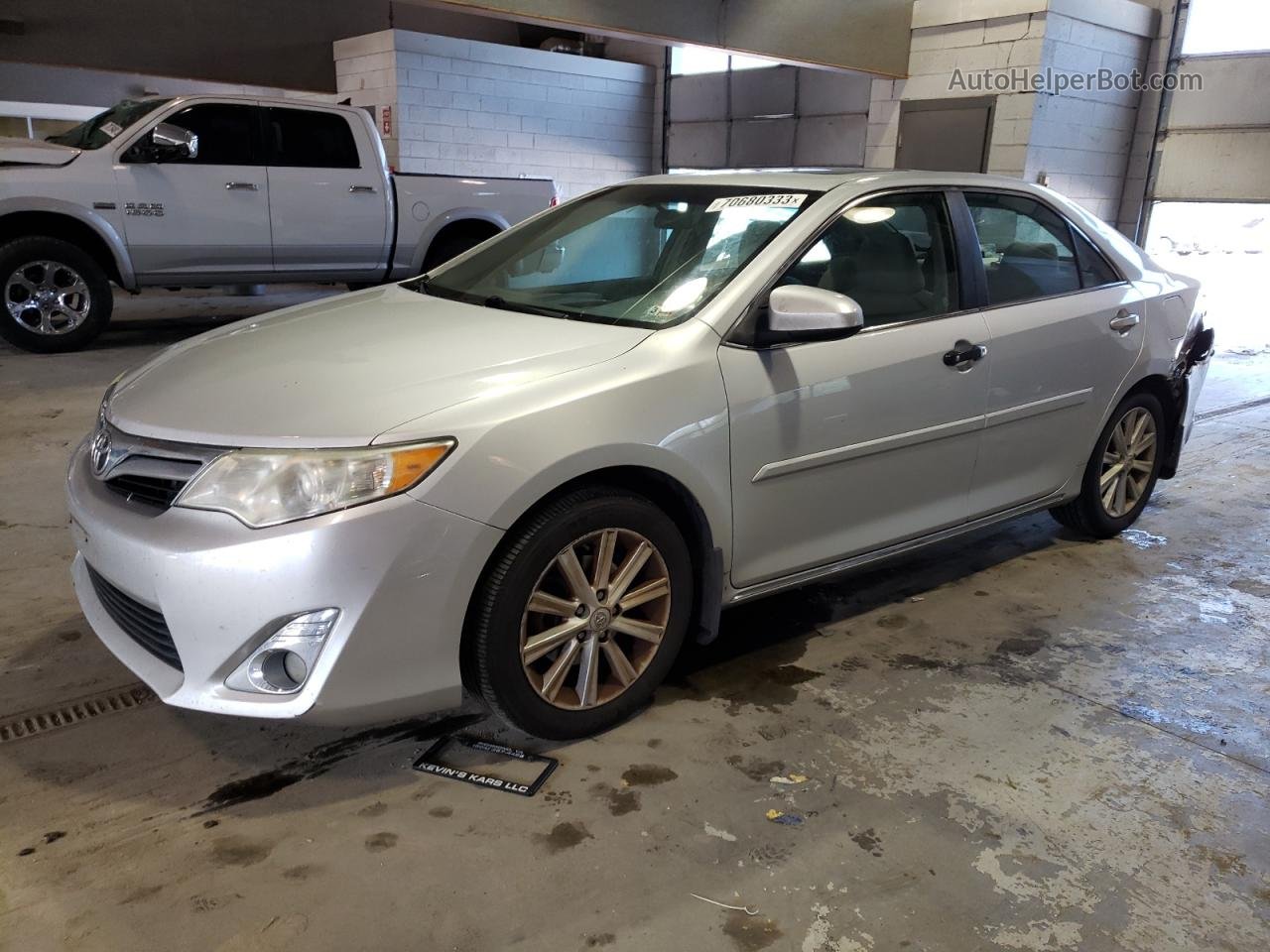 2012 Toyota Camry Base Silver vin: 4T1BF1FK9CU604631