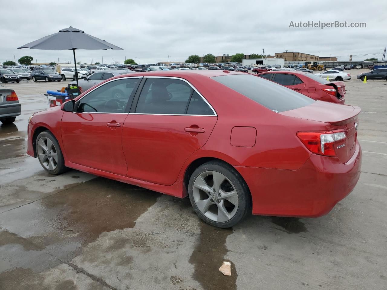2012 Toyota Camry Base Red vin: 4T1BF1FK9CU617878