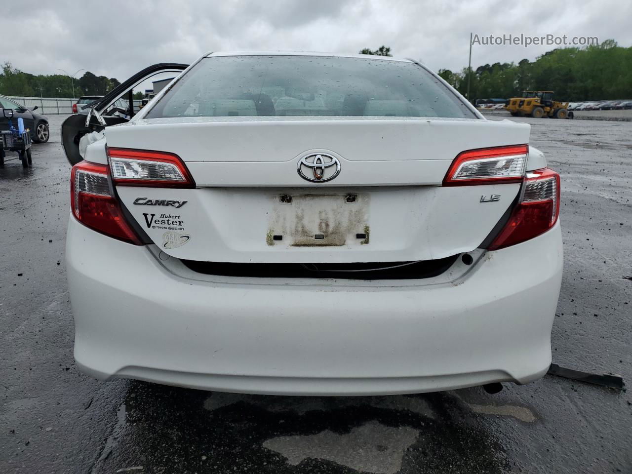 2013 Toyota Camry L White vin: 4T1BF1FK9DU270537