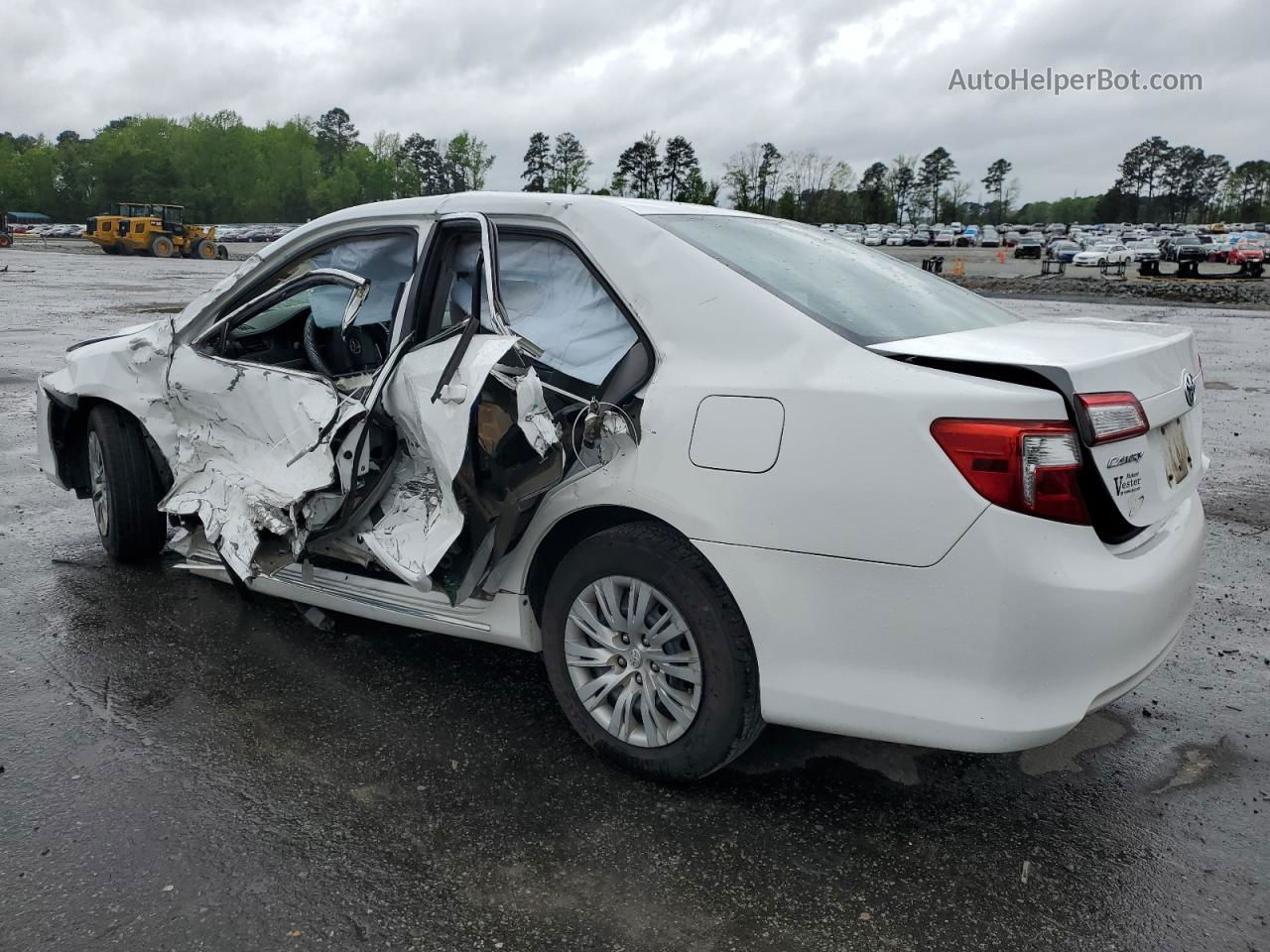 2013 Toyota Camry L White vin: 4T1BF1FK9DU270537