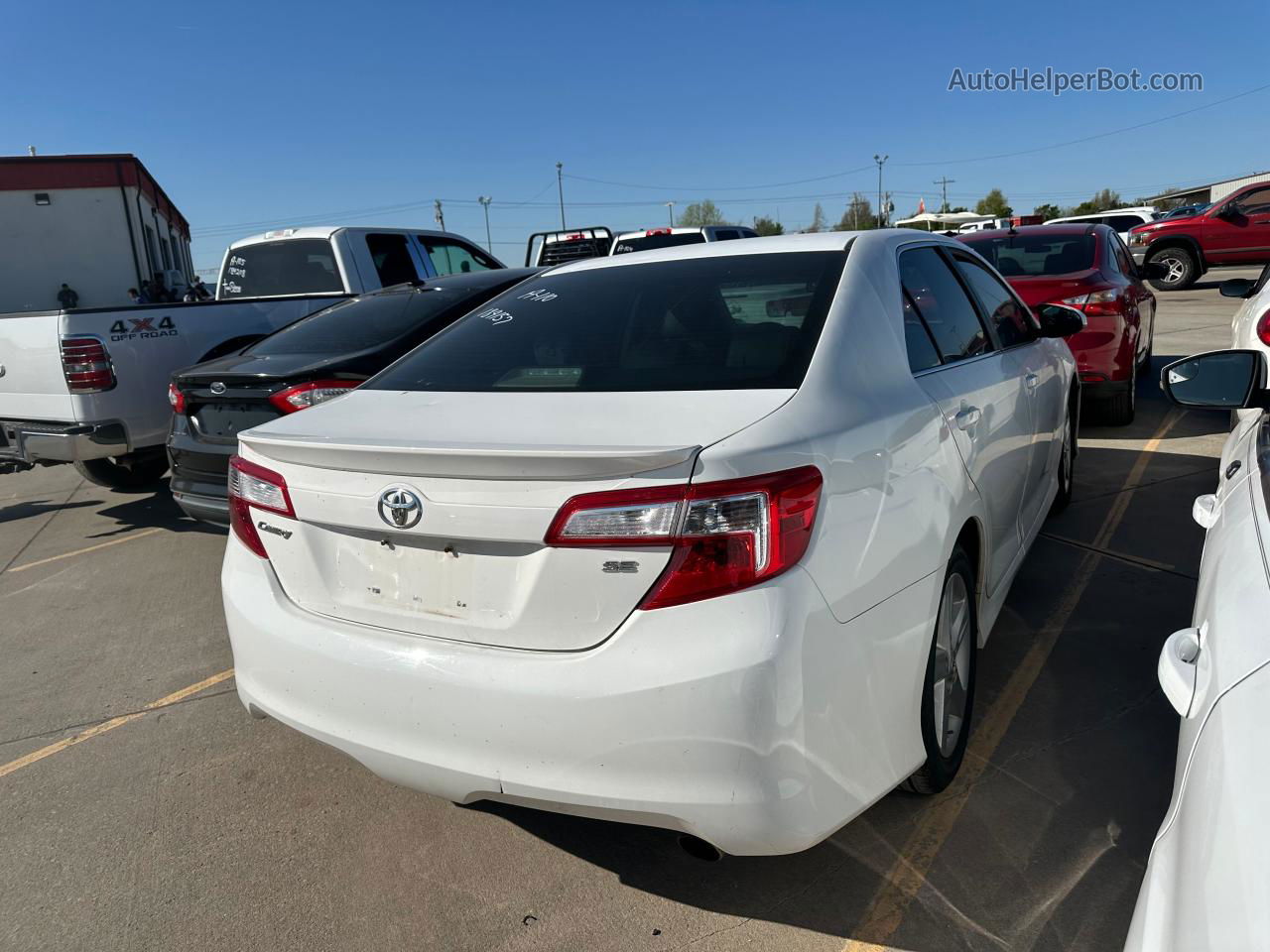 2013 Toyota Camry L Белый vin: 4T1BF1FK9DU676818