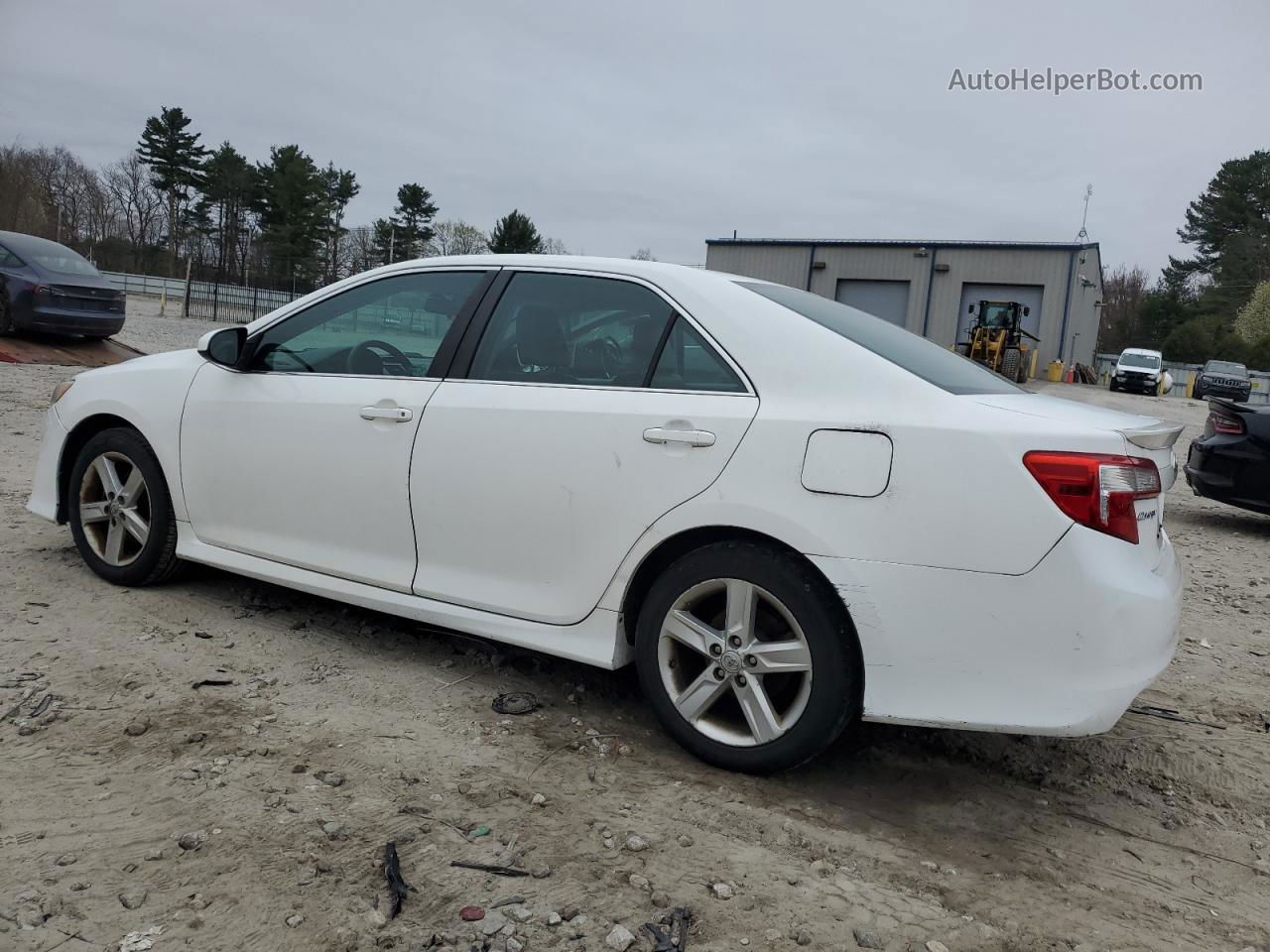 2013 Toyota Camry L White vin: 4T1BF1FK9DU722275