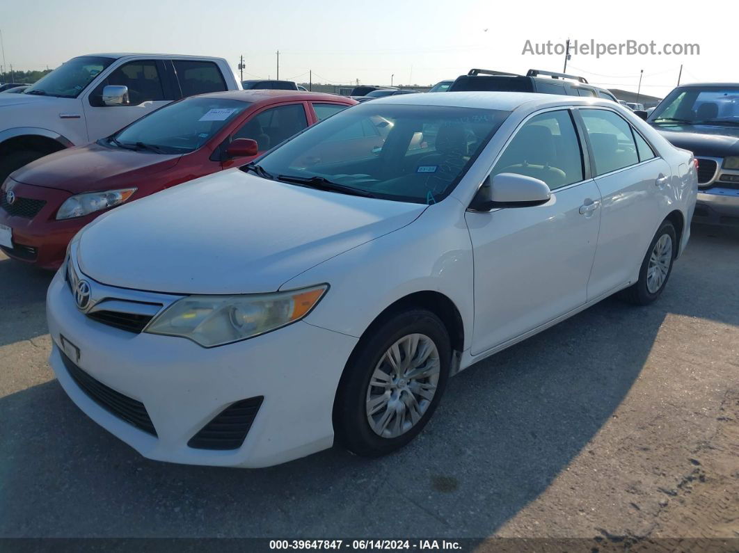 2014 Toyota Camry Le White vin: 4T1BF1FK9EU304607