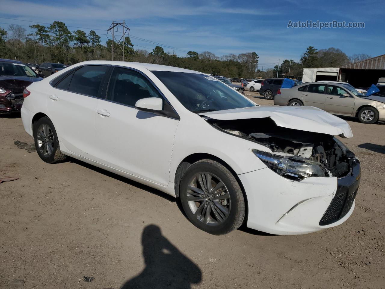 2016 Toyota Camry Le Белый vin: 4T1BF1FK9GU121873