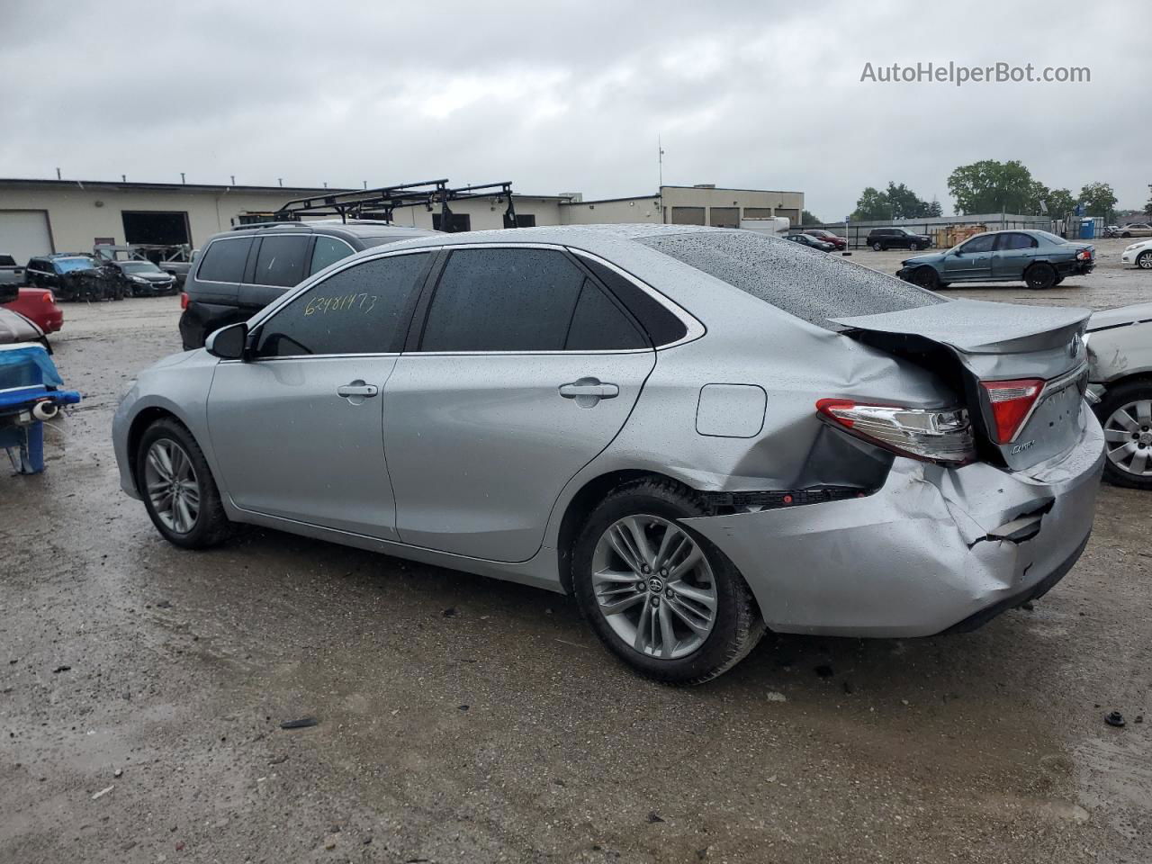 2016 Toyota Camry Le Silver vin: 4T1BF1FK9GU123803