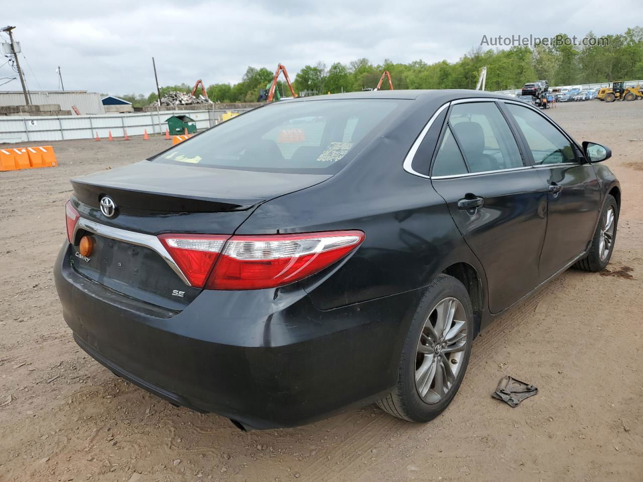 2016 Toyota Camry Le Black vin: 4T1BF1FK9GU245397