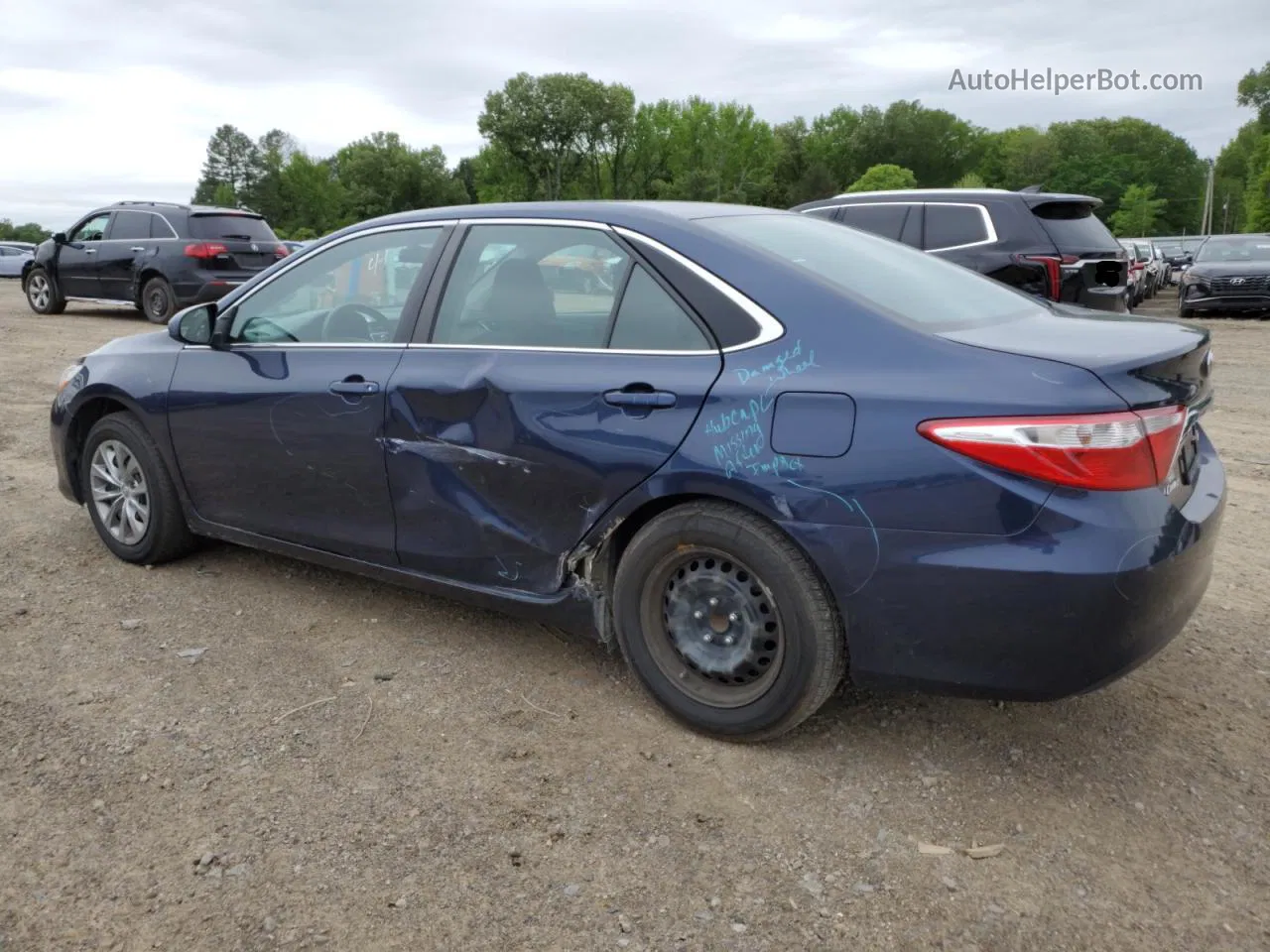 2016 Toyota Camry Le Blue vin: 4T1BF1FK9GU540872