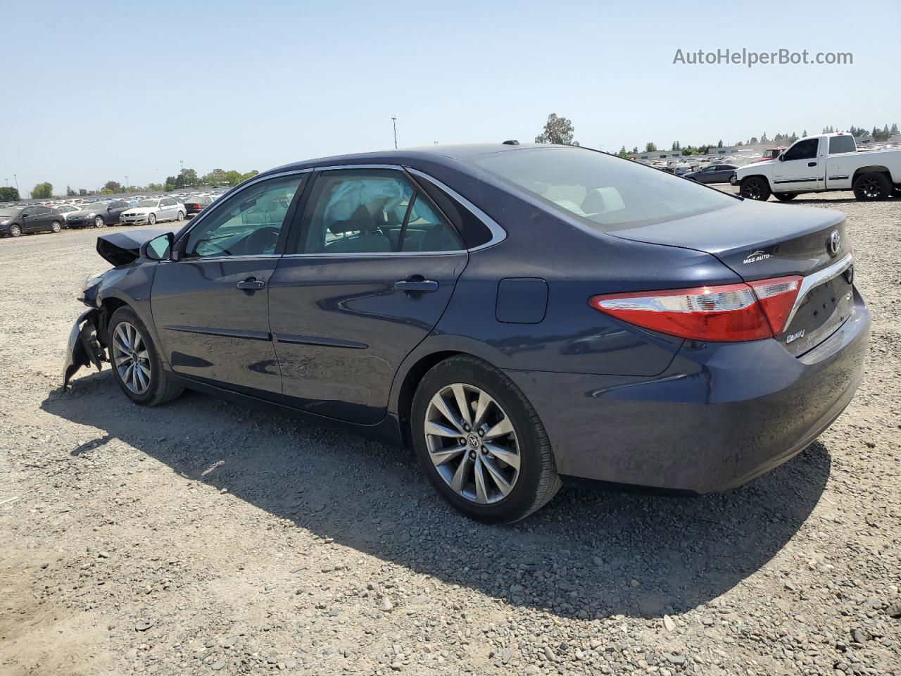 2016 Toyota Camry Le Blue vin: 4T1BF1FK9GU554240