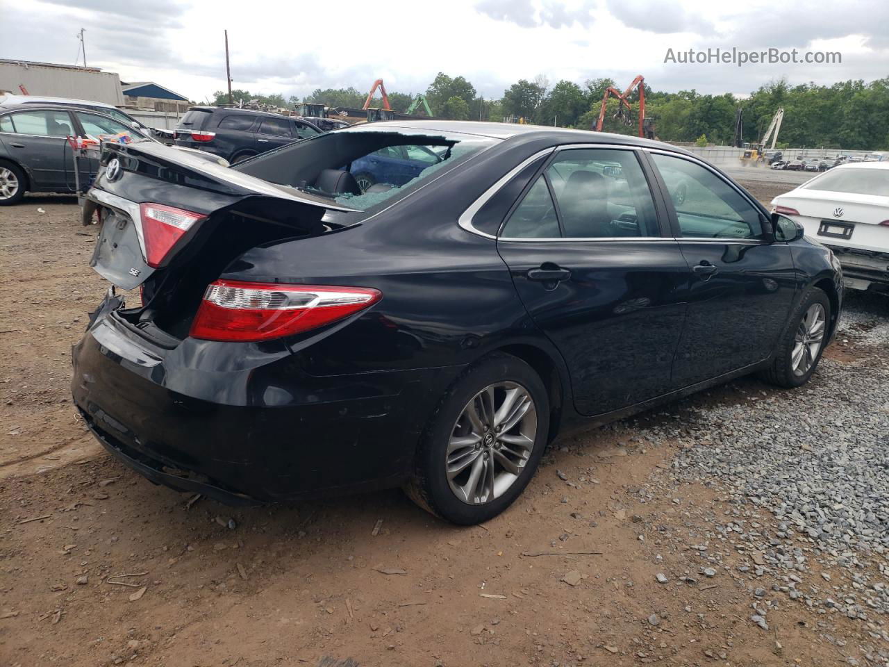 2017 Toyota Camry Le Black vin: 4T1BF1FK9HU343637