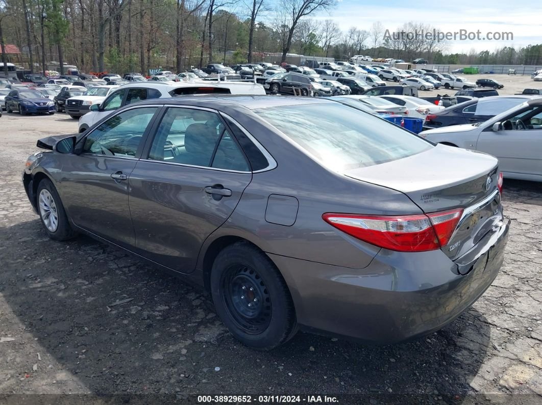 2017 Toyota Camry Le Silver vin: 4T1BF1FK9HU707006