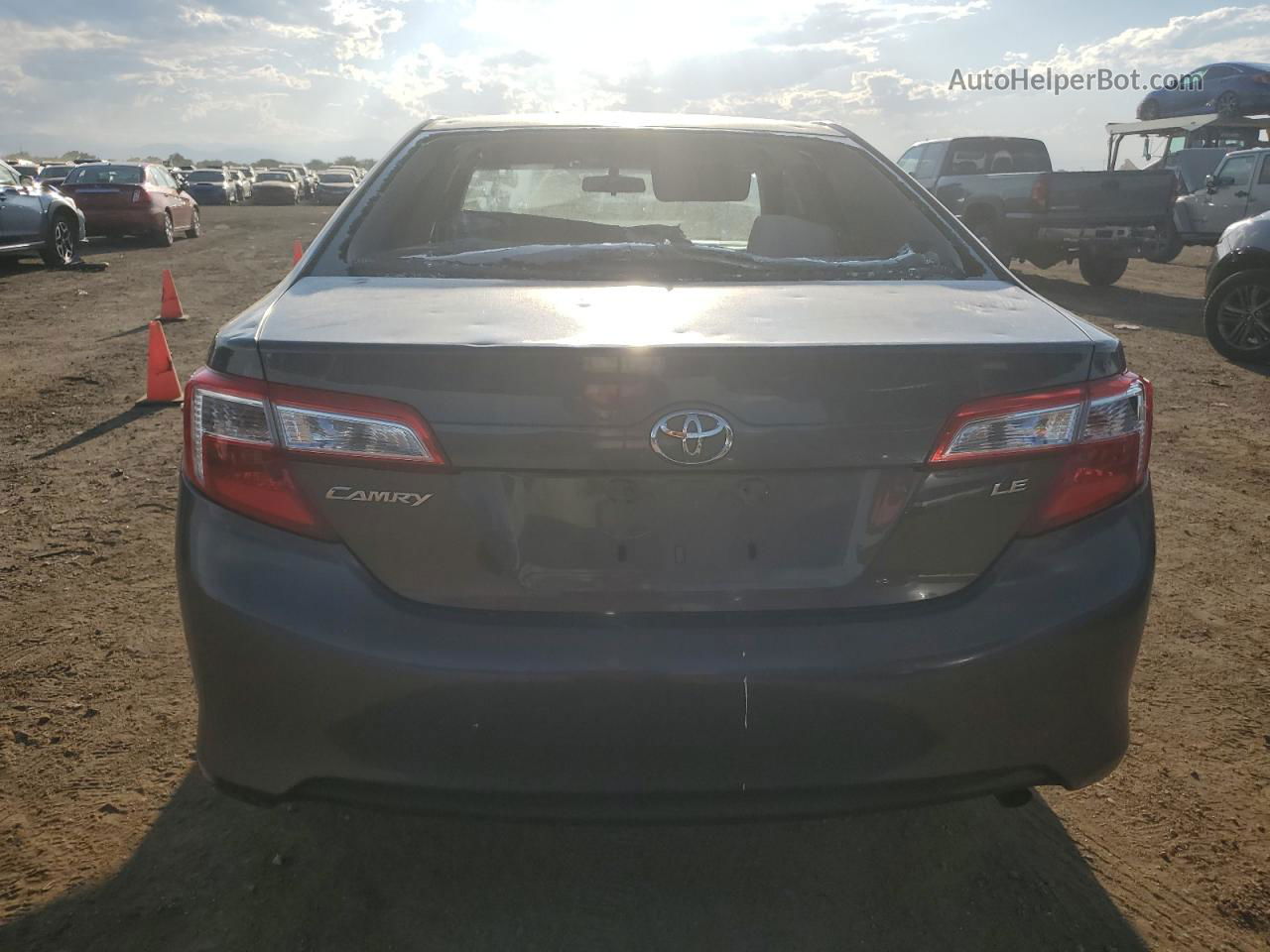 2012 Toyota Camry Base Серый vin: 4T1BF1FKXCU040150