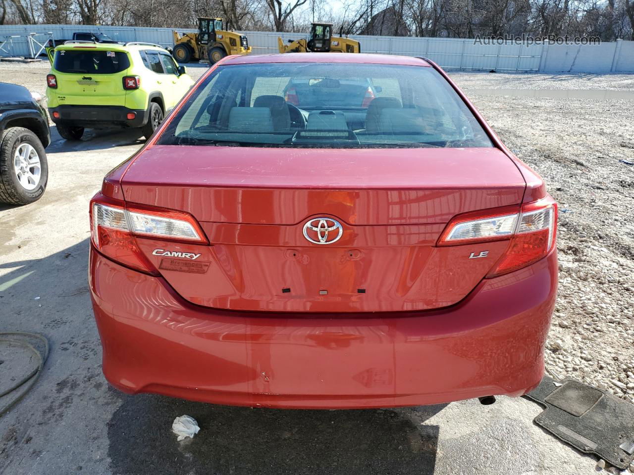 2012 Toyota Camry Base Красный vin: 4T1BF1FKXCU545640