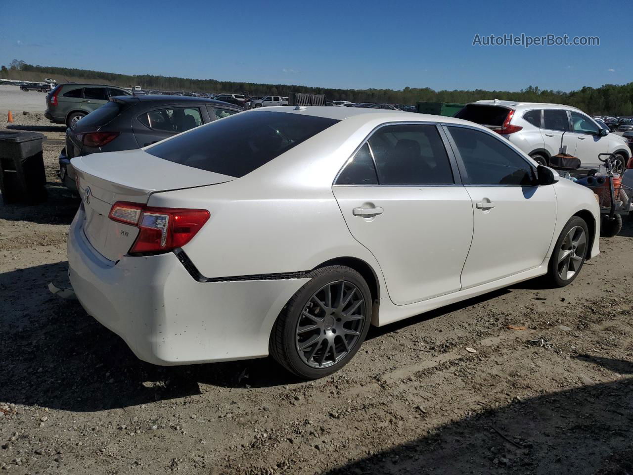 2012 Toyota Camry Base White vin: 4T1BF1FKXCU631935