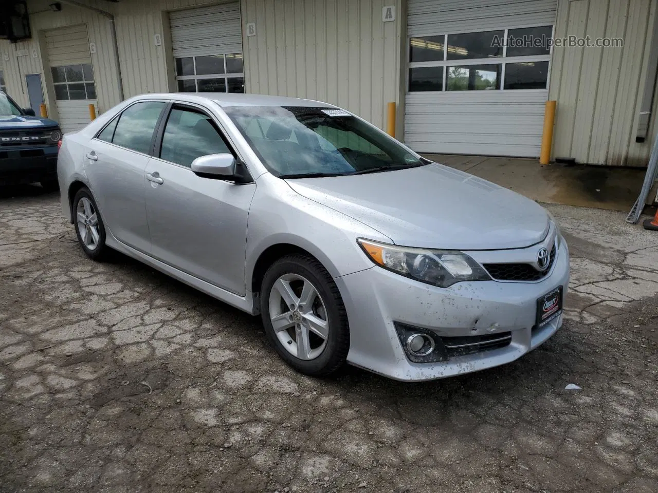 2013 Toyota Camry L Silver vin: 4T1BF1FKXDU257747