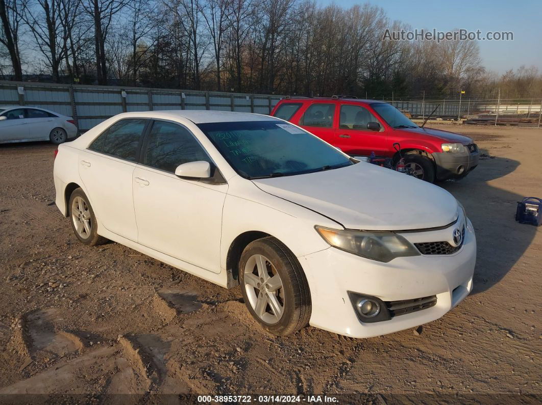 2014 Toyota Camry Se White vin: 4T1BF1FKXEU741726