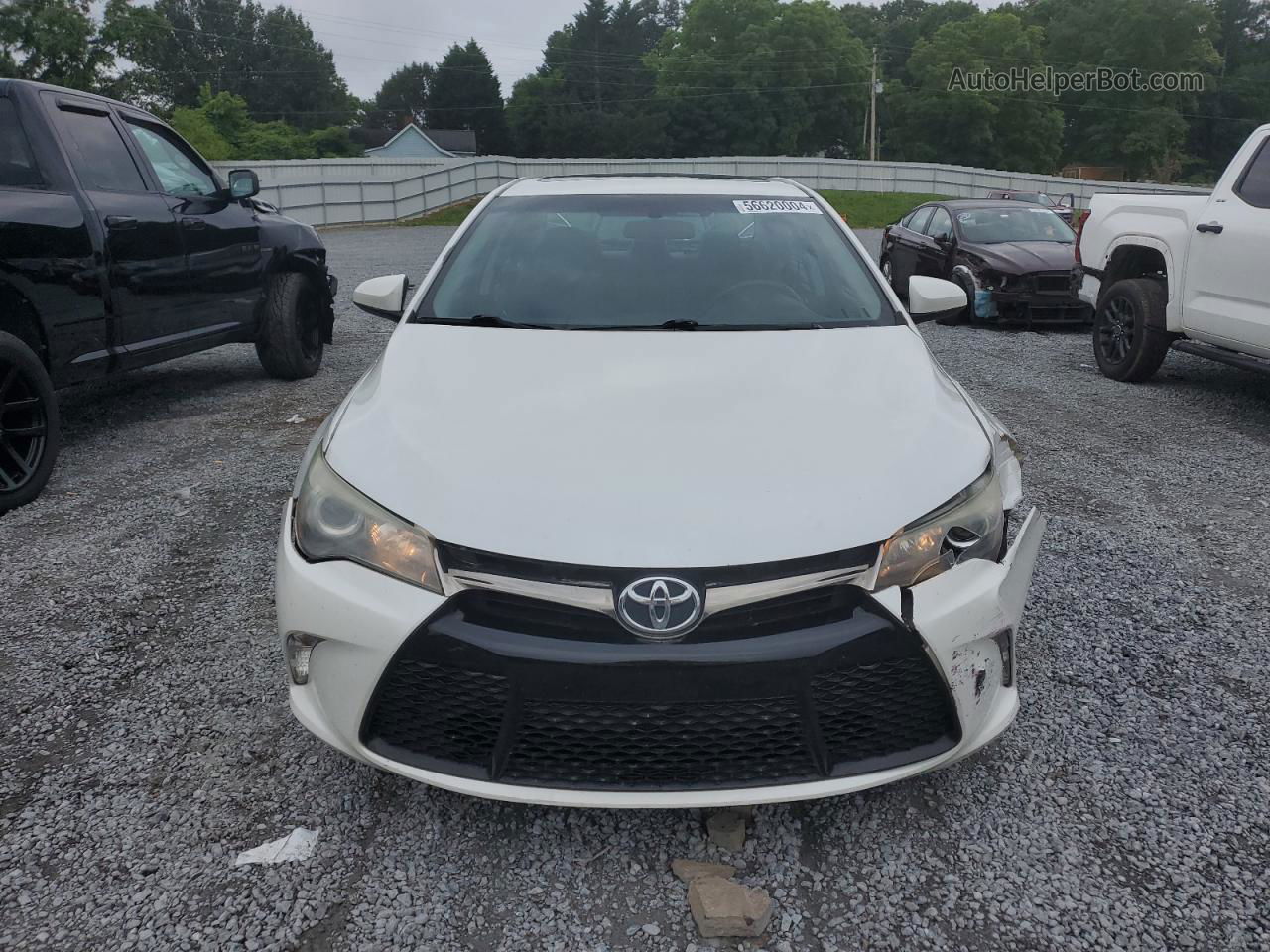 2016 Toyota Camry Le White vin: 4T1BF1FKXGU153926