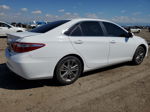 2016 Toyota Camry Le White vin: 4T1BF1FKXGU182990