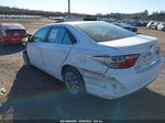 2016 Toyota Camry Le White vin: 4T1BF1FKXGU199370