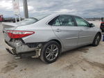 2016 Toyota Camry Le Серебряный vin: 4T1BF1FKXGU216913