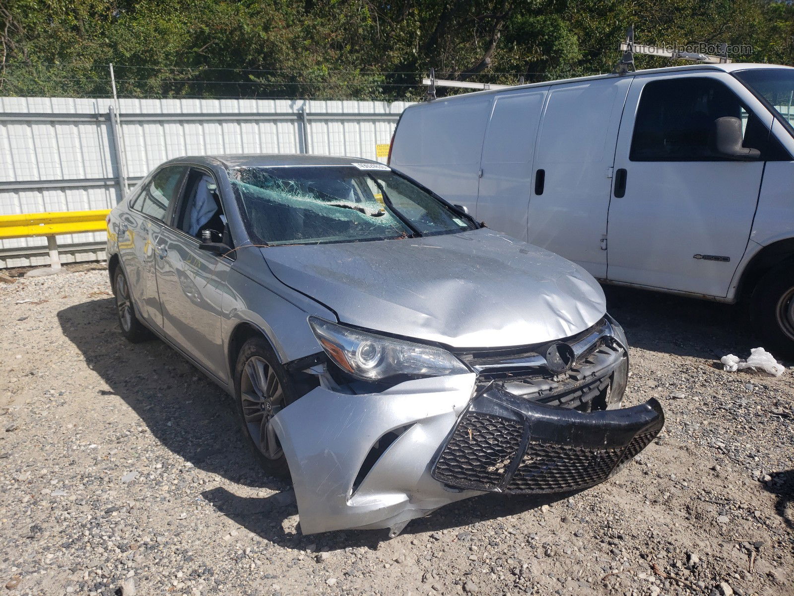 2016 Toyota Camry Le Silver vin: 4T1BF1FKXGU253816