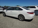 2016 Toyota Camry Le White vin: 4T1BF1FKXGU577140