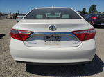 2016 Toyota Camry Le White vin: 4T1BF1FKXGU577140