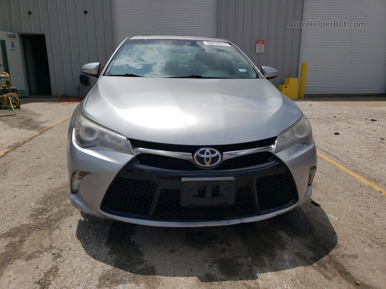 2017 Toyota Camry Le Silver vin: 4T1BF1FKXHU406874