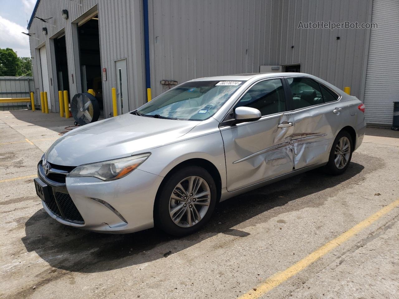 2017 Toyota Camry Le Silver vin: 4T1BF1FKXHU406874