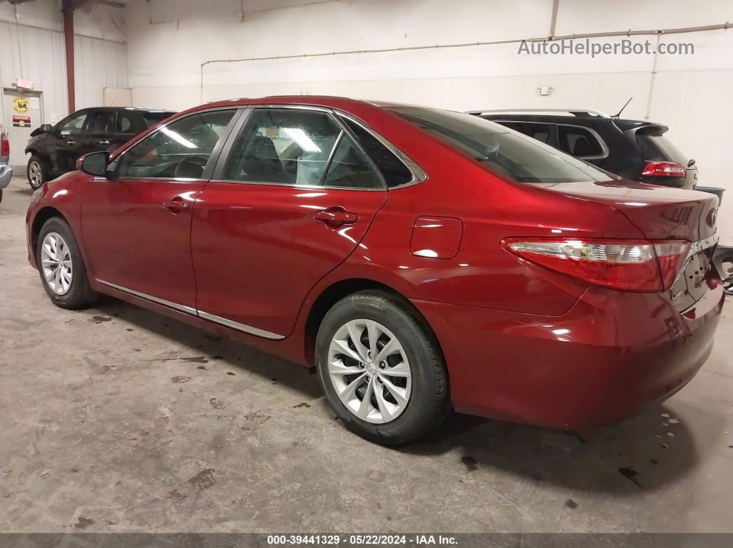 2017 Toyota Camry Le Red vin: 4T1BF1FKXHU676865